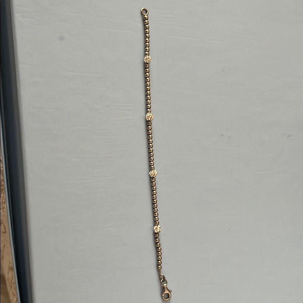 Elegant silver tone  Beaded Bracelet with 4 cz balls